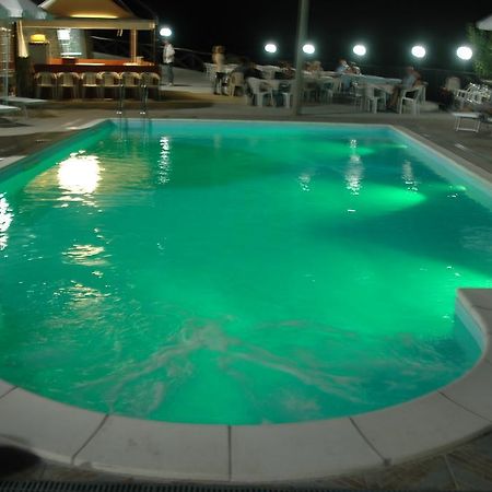 Agriturismo La Palombara Paola Zewnętrze zdjęcie