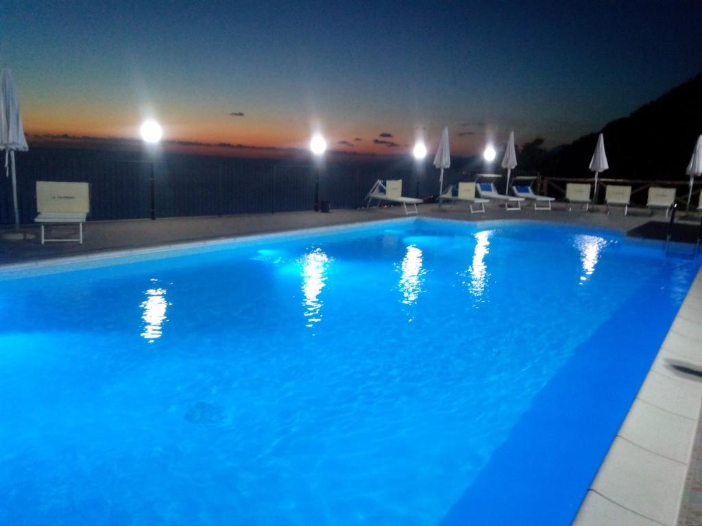 Agriturismo La Palombara Paola Zewnętrze zdjęcie