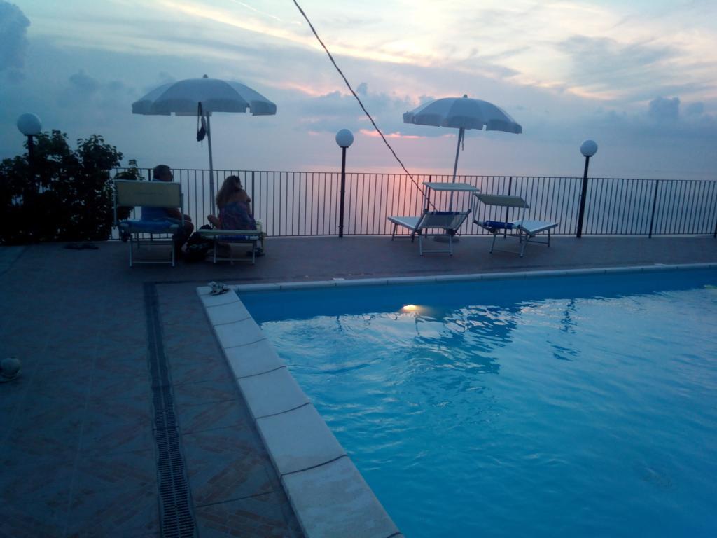 Agriturismo La Palombara Paola Zewnętrze zdjęcie